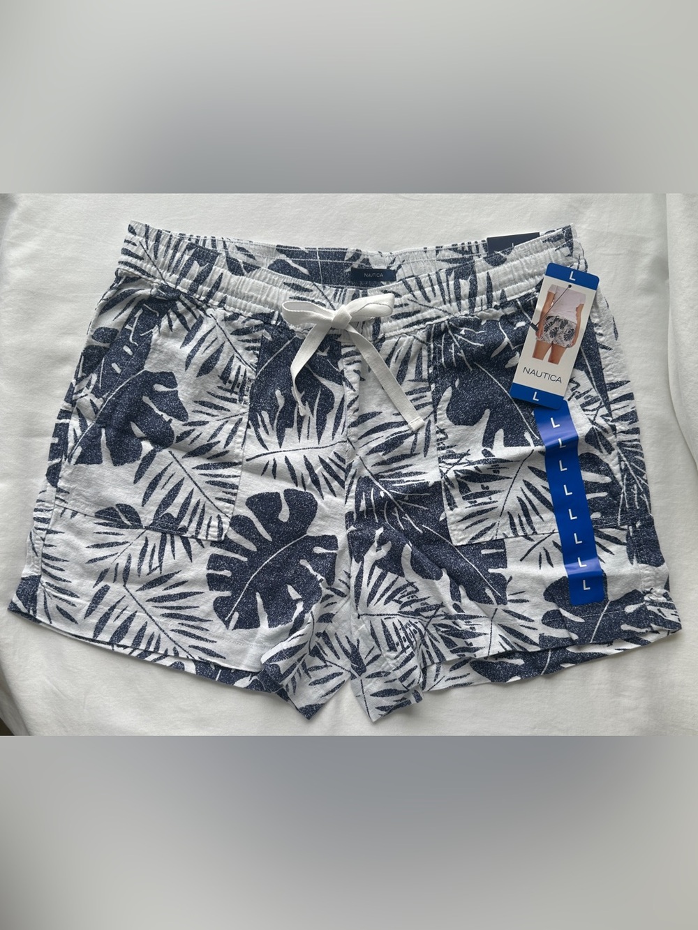 Nautica White & Navy Tropical Leaf Elastic Waist Shorts